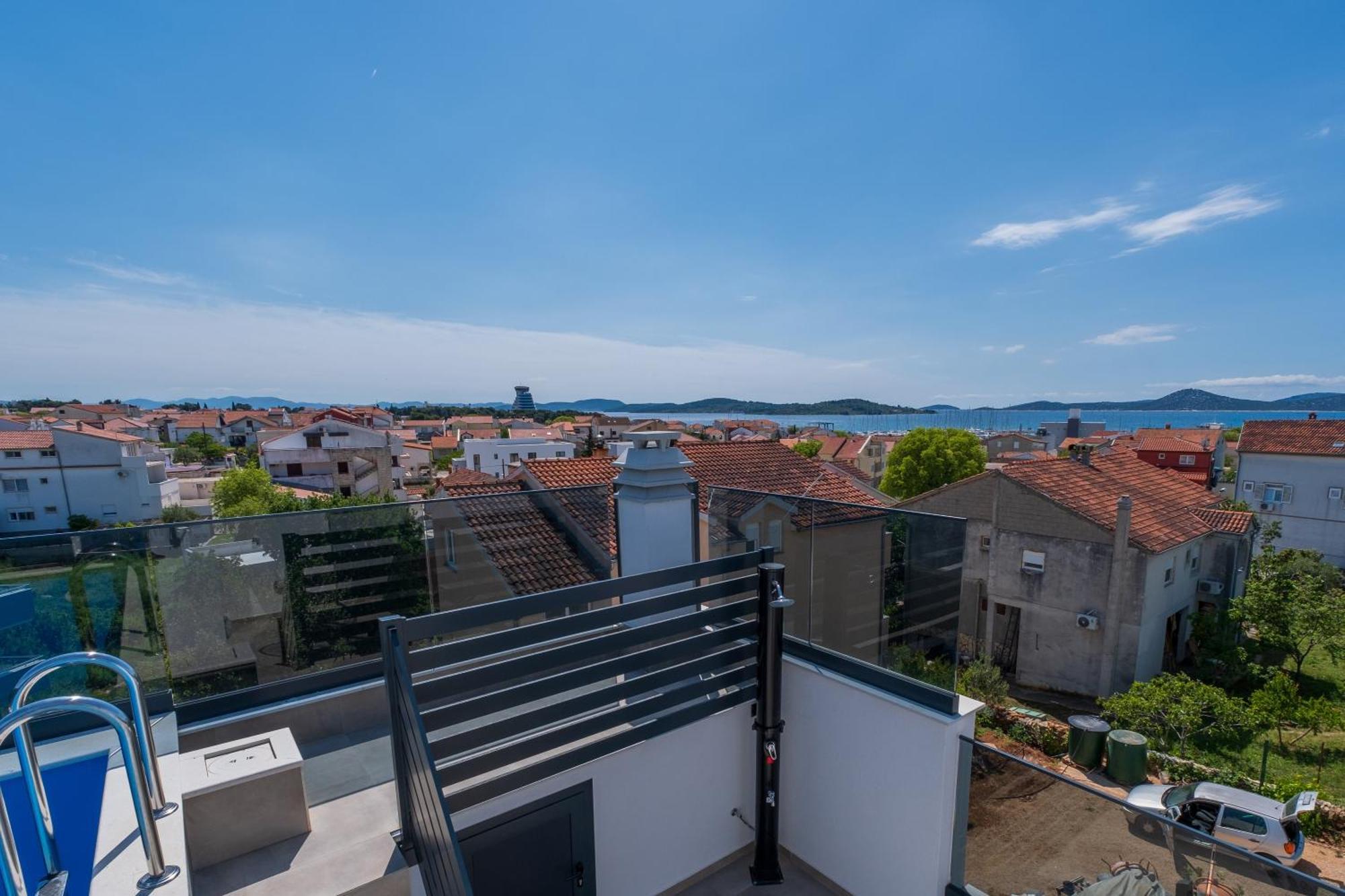 Three-Bedroom Premium Holiday Home Atmosfera With Private Pool&Sauna Vodice Ngoại thất bức ảnh
